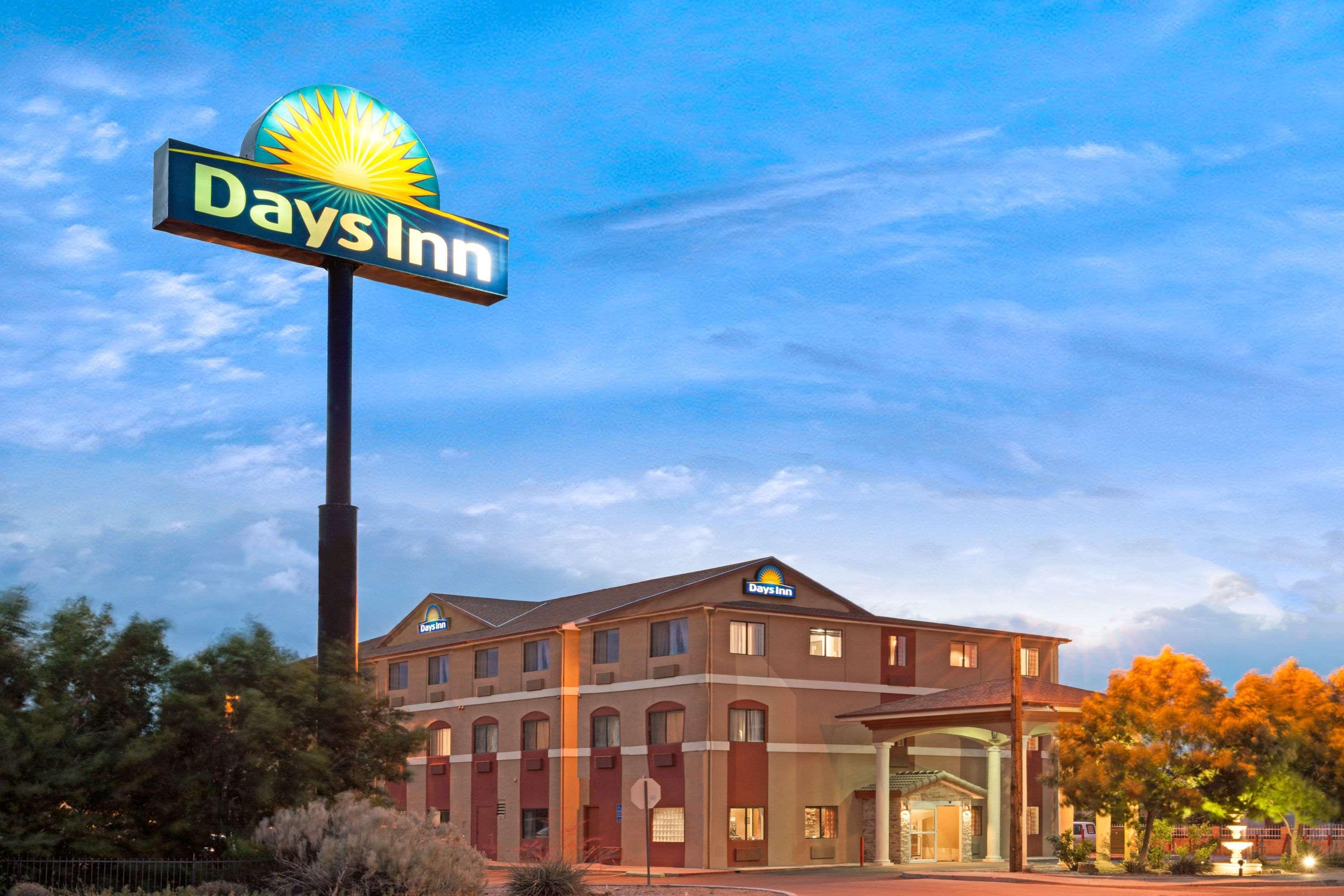 Days Inn By Wyndham Bernalillo Zewnętrze zdjęcie